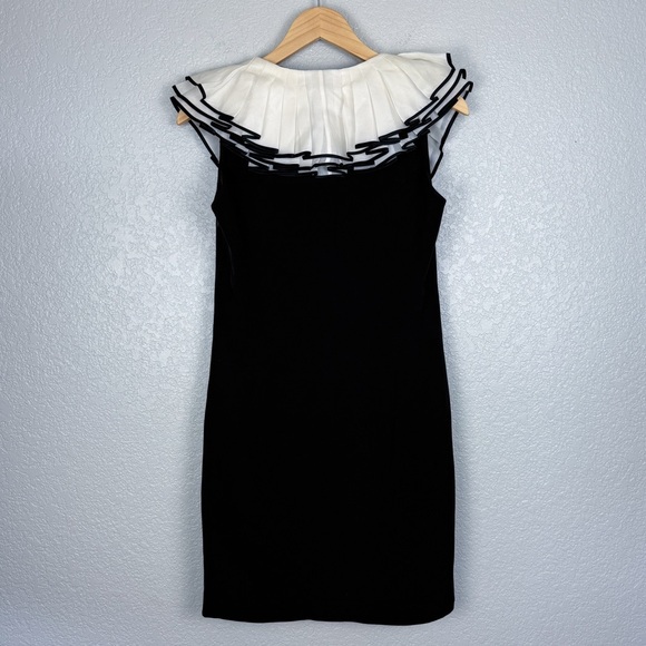 Escada Vintage Black Cocktail Dress w/ White Ruffle Collar 40 - Designer, V-Neck - Picture 5 of 16
